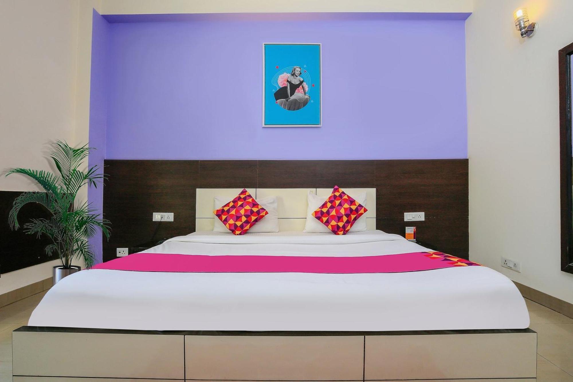 Hotel O Golf Stays Near Aravali Biodiversity Park Gurgaon Eksteriør billede