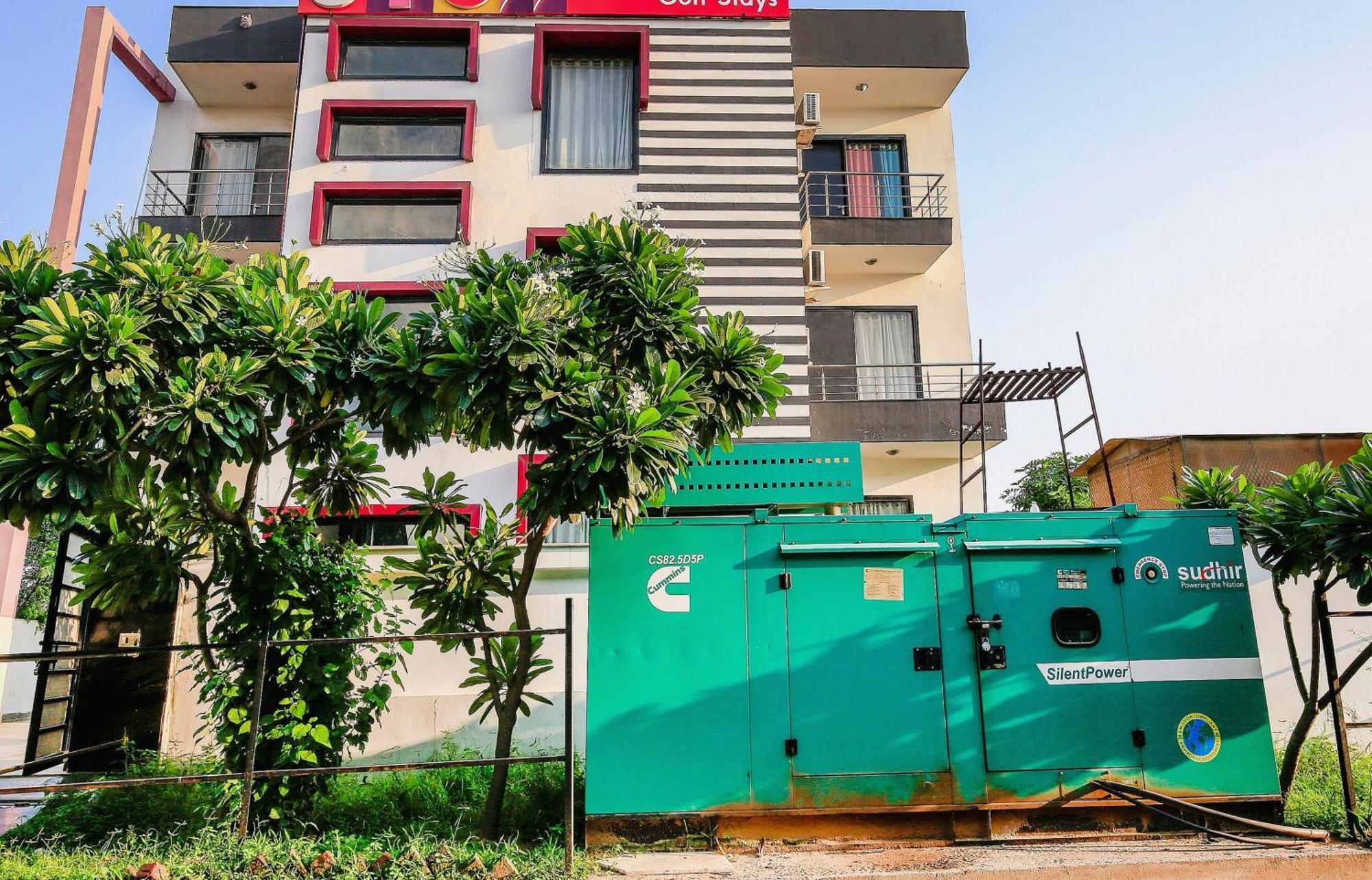 Hotel O Golf Stays Near Aravali Biodiversity Park Gurgaon Eksteriør billede
