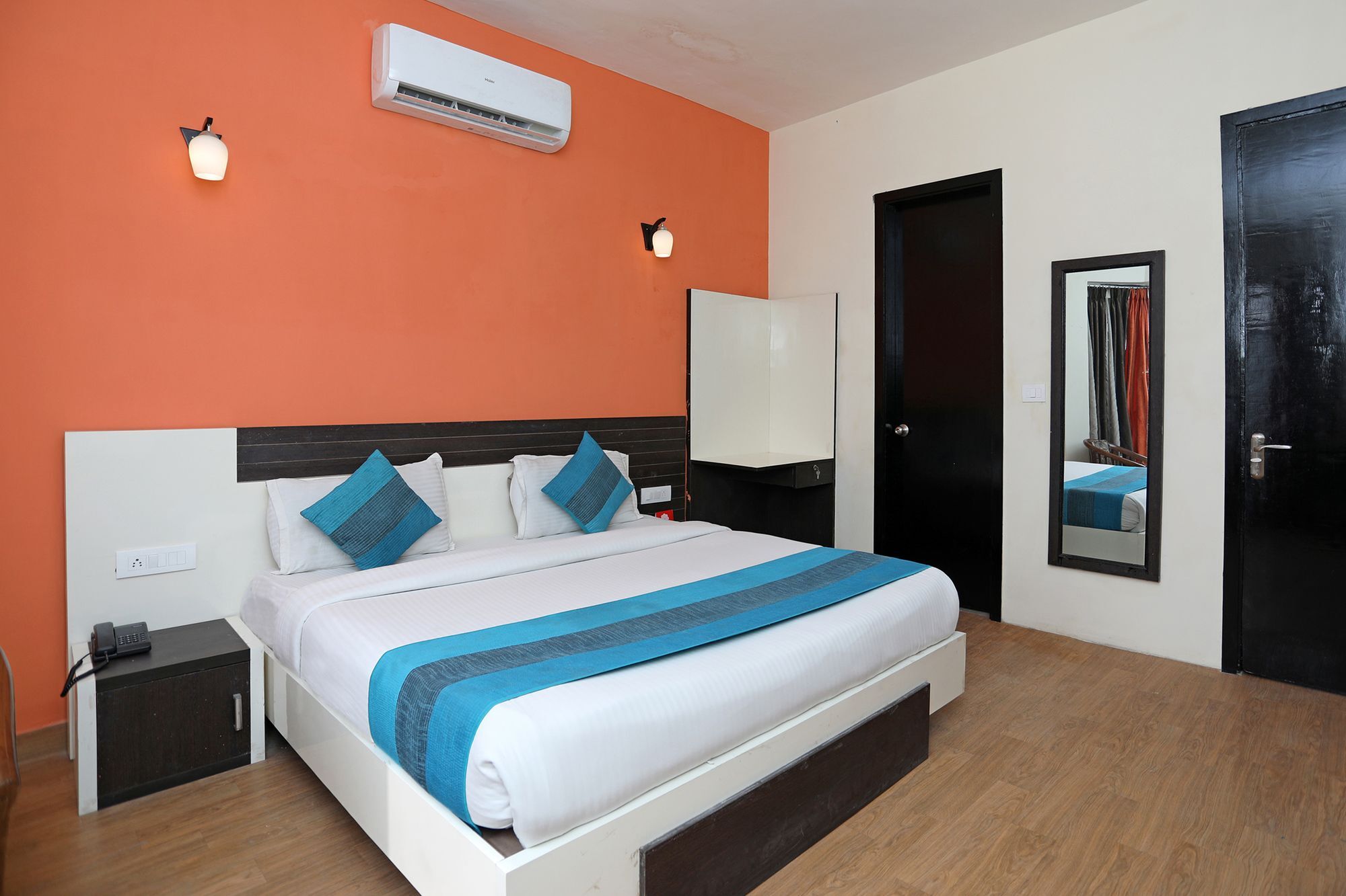 Hotel O Golf Stays Near Aravali Biodiversity Park Gurgaon Eksteriør billede