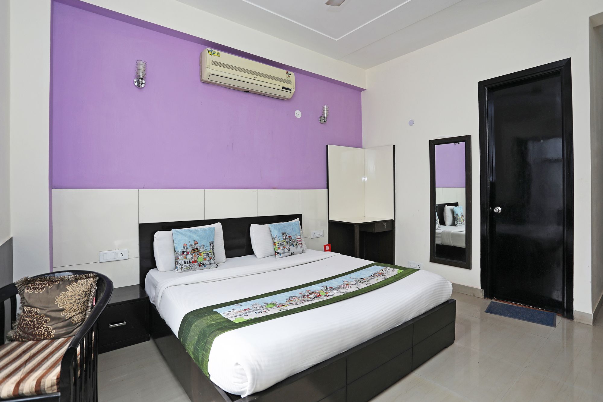 Hotel O Golf Stays Near Aravali Biodiversity Park Gurgaon Eksteriør billede